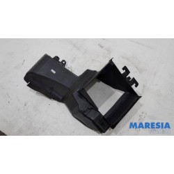 Citroen - C4 Grand Picasso - Air funnel