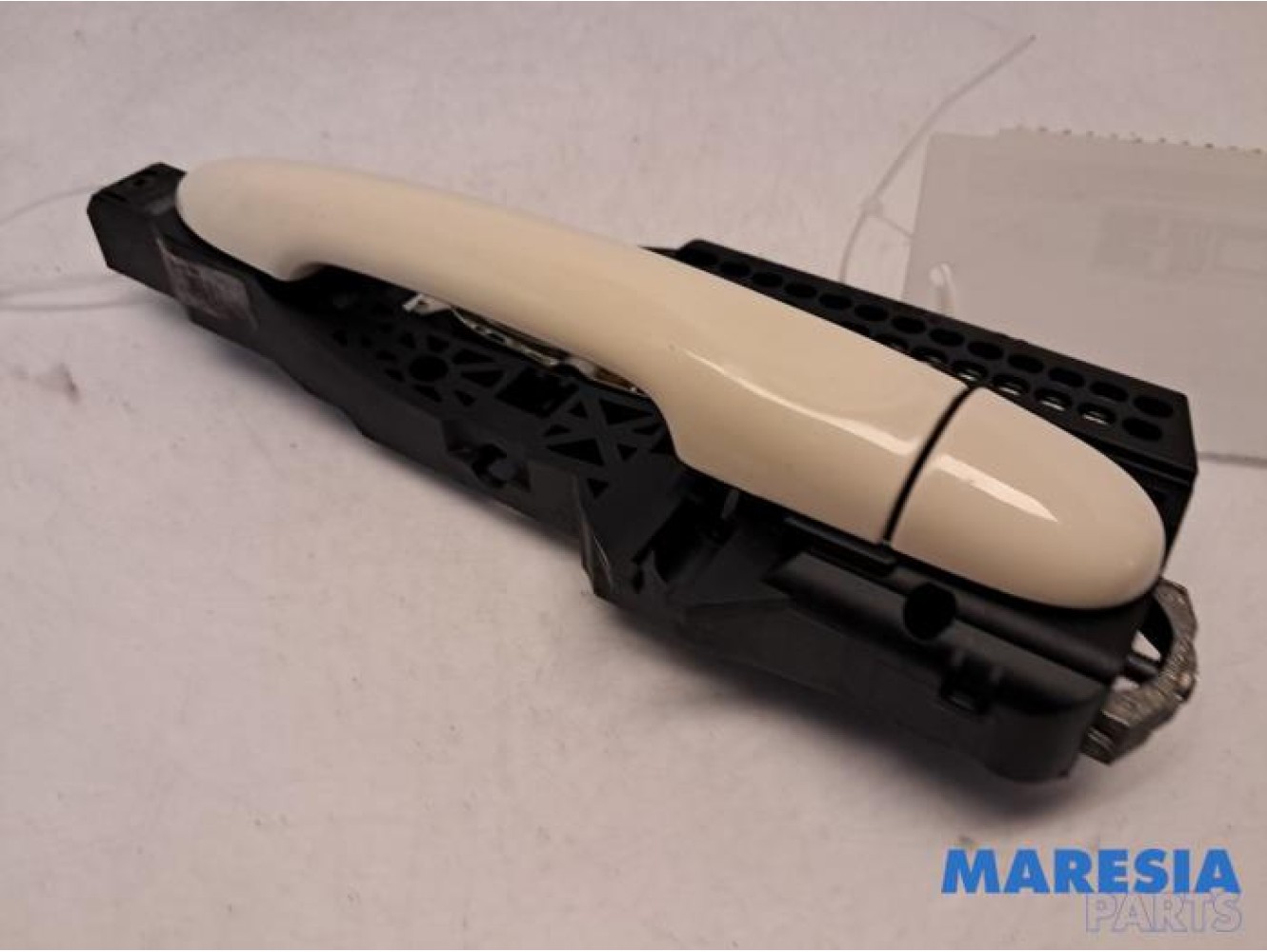 Renault - Captur - Rear door handle 4-door, right