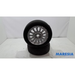 Fiat - 500 - Sportvelgenset + banden
