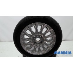 Fiat - 500 - Sportvelgenset + banden