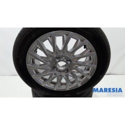 Fiat - 500 - Sportvelgenset + banden