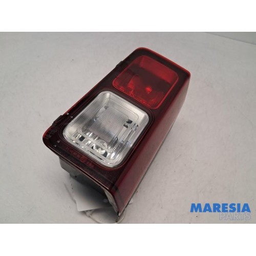 Opel - Vivaro - Reversing light, left