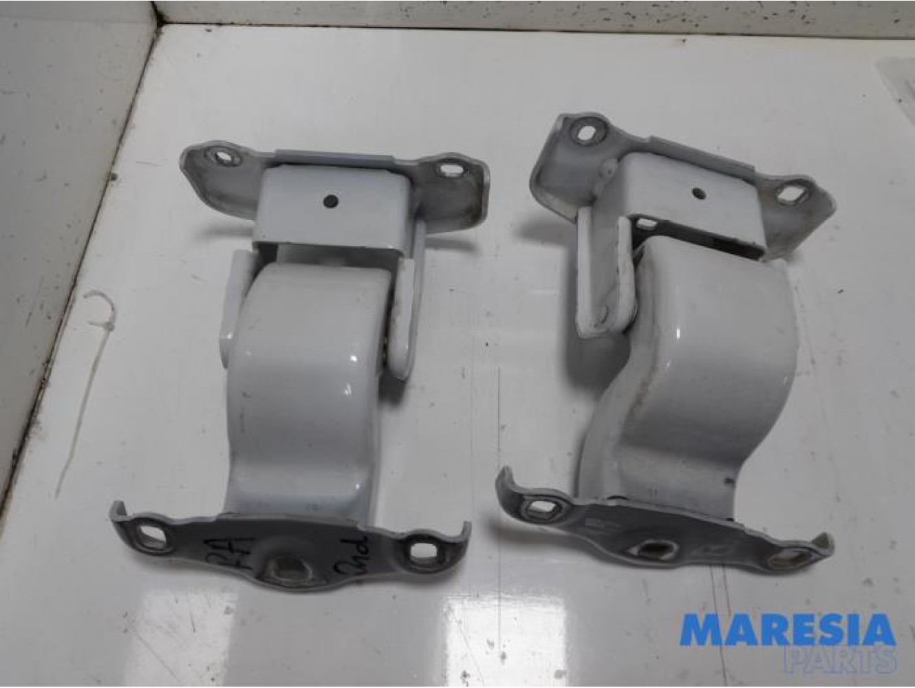 Opel - Vivaro - Scharnier- Set