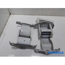 Opel - Vivaro - Scharnier- Set