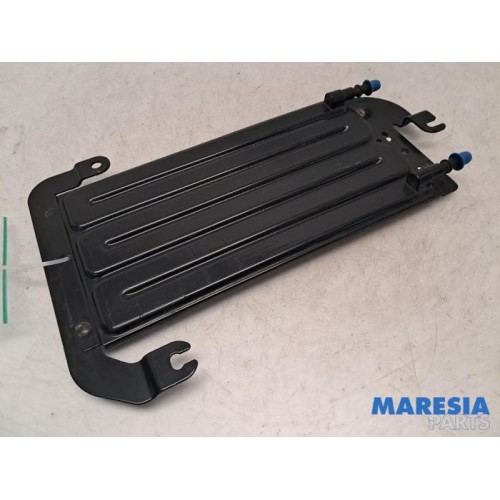 Opel - Vivaro - Fuel cooler