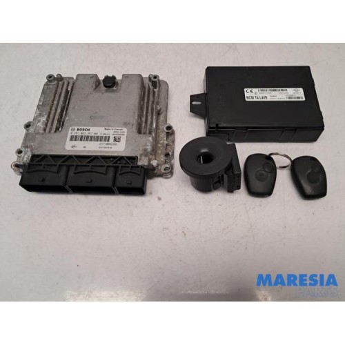 Opel - Vivaro - Engine management computer