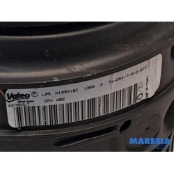 Opel - Vivaro - Heating and ventilation fan motor
