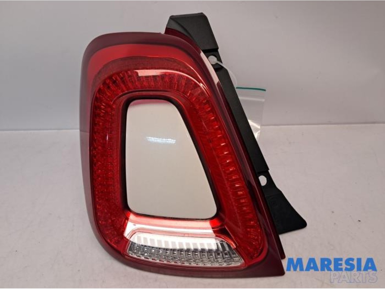 Fiat - 500 - Achterlicht links