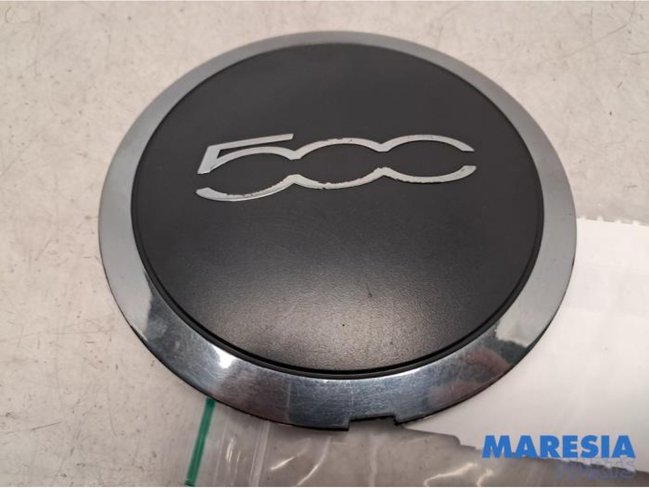 Fiat - 500 - Wheel cover (spare)