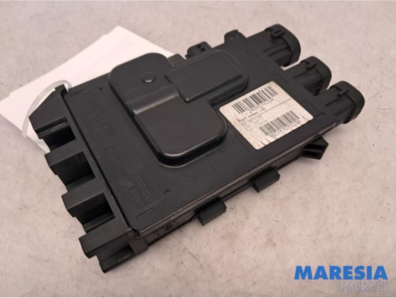 Opel - Vivaro - Voltage regulator