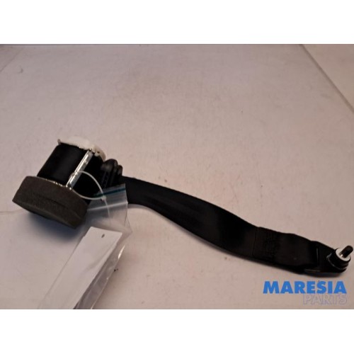 Fiat - 500 - Sicherheitsgurt links hinten