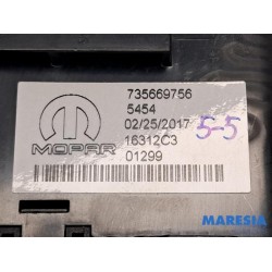 Fiat - 500 - AUX / USB connection