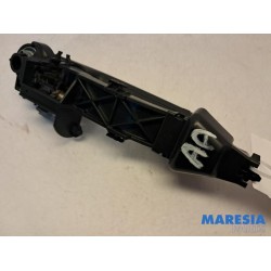 Opel - Vivaro - Minibus/van rear door handle