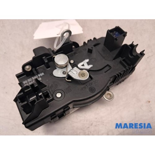 Opel - Vivaro - Minibus/van rear door lock mechanism