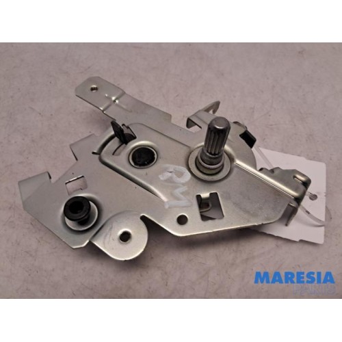 Opel - Vivaro - Sliding door lock mechanism, right