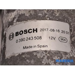 Opel - Vivaro - Front wiper motor
