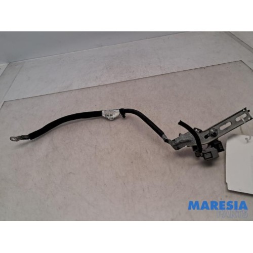 Opel - Vivaro - Battery sensor