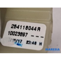 Opel - Vivaro - Multi-functional window switch