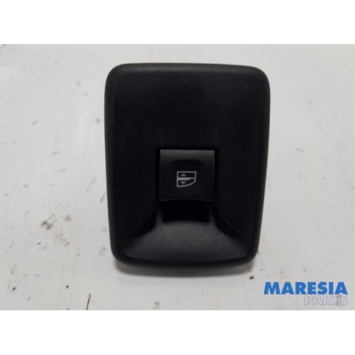 Opel - Vivaro - Electric window switch