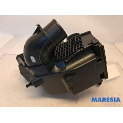 Renault - Captur - Air box