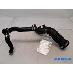 Renault - Captur - Air intake hose