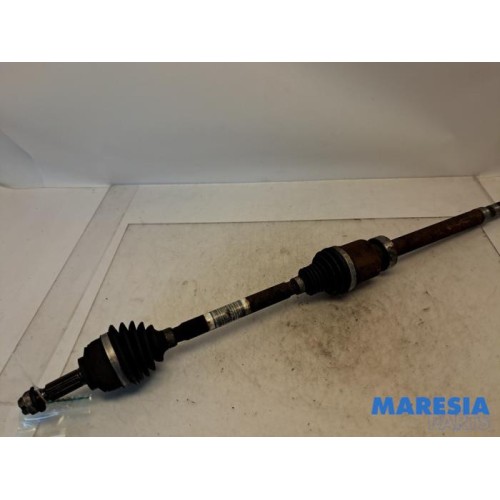 Renault - Captur - Front drive shaft, right