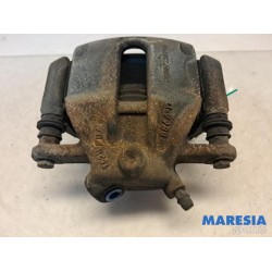 Renault - Captur - Front brake calliper, right