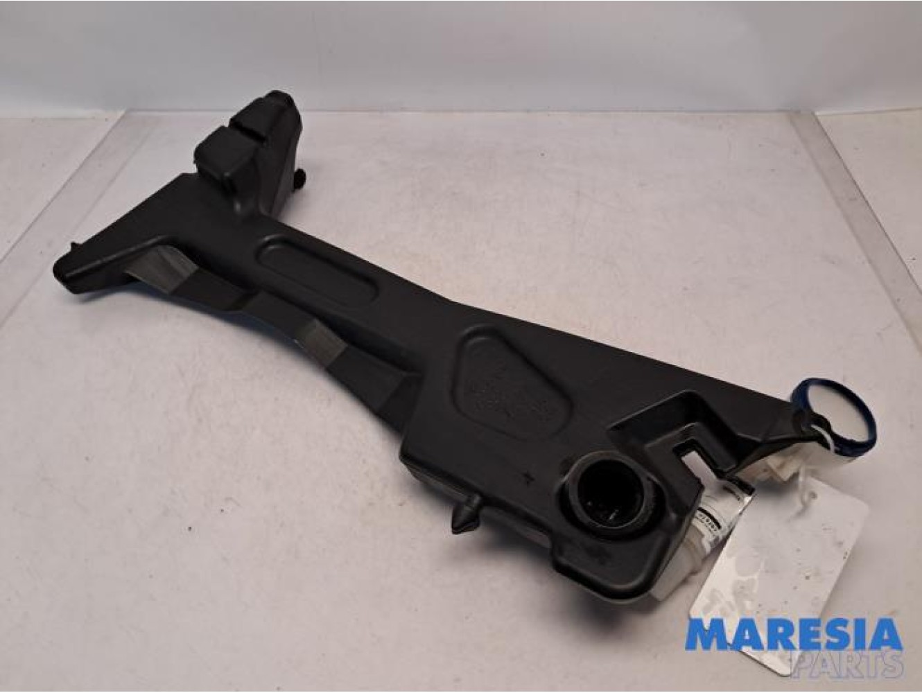 Citroen - C4 Grand Picasso - Front windscreen washer reservoir