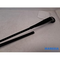 Citroen - C4 Grand Picasso - Front wiper arm