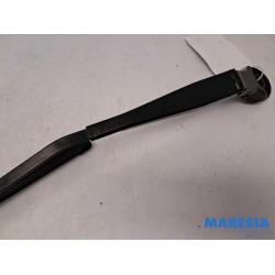 Citroen - C4 Grand Picasso - Front wiper arm