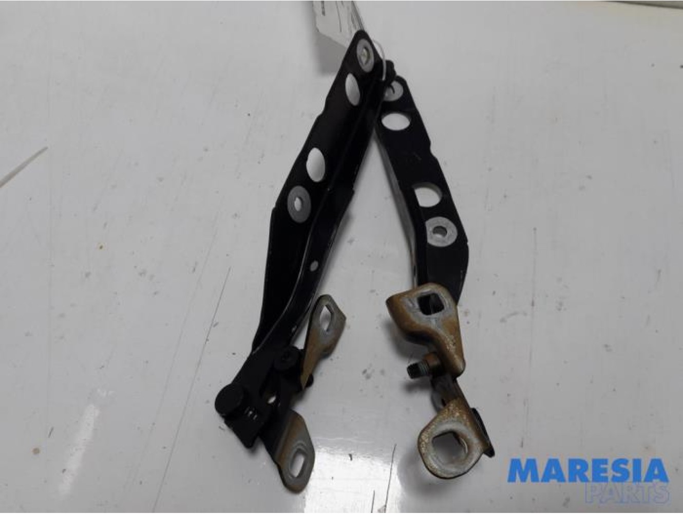 Citroen - C4 Grand Picasso - Bonnet Hinge