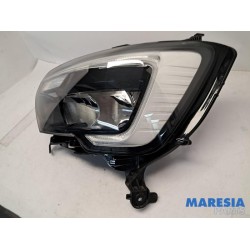 Renault - Master - Koplamp links