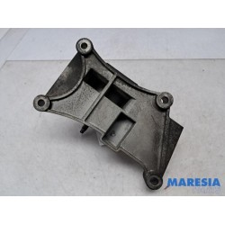 Fiat - 500 - Engine mount