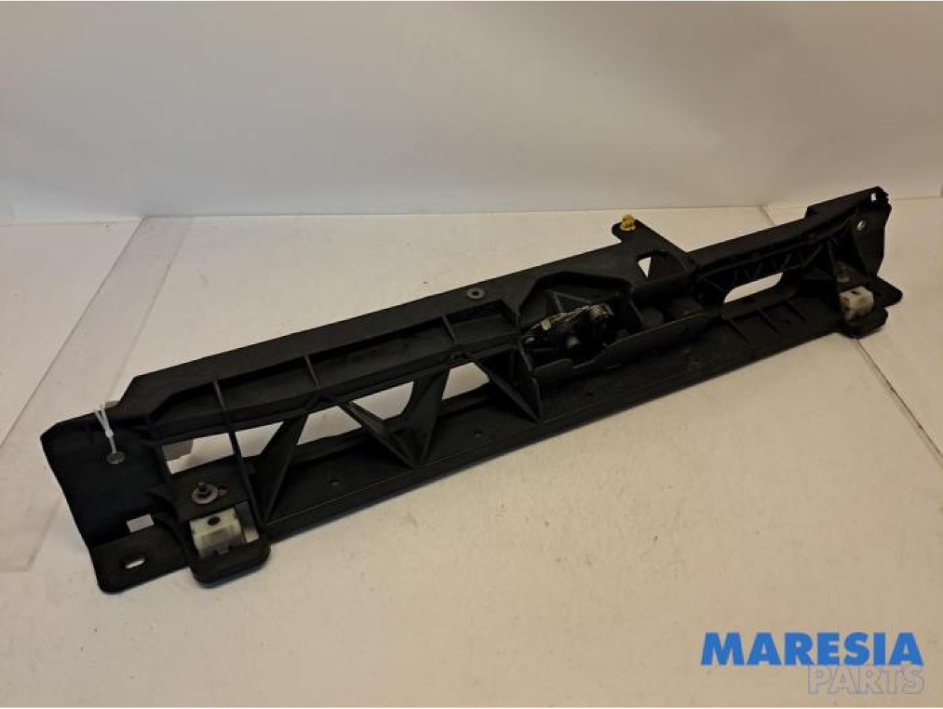 Citroen - C4 Grand Picasso - Lock plate