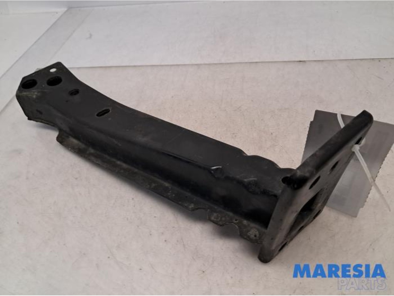 Fiat - 500 - Front part support