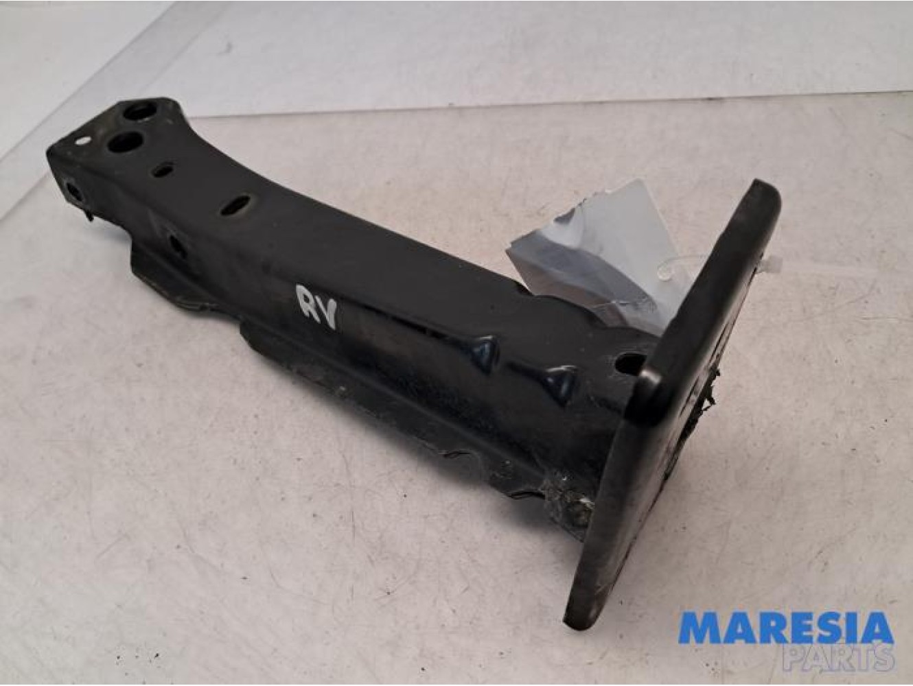 Fiat - 500 - Front part support