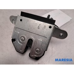 Fiat - Panda - Tailgate lock mechanism