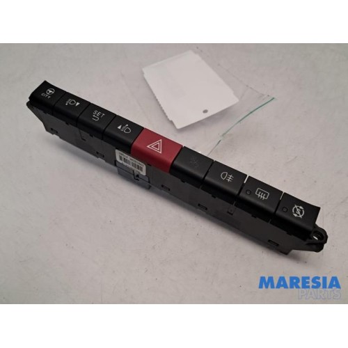 Fiat - Panda - Panic lighting switch