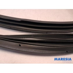 Fiat - 500 - Portierrubber 2Deurs rechts