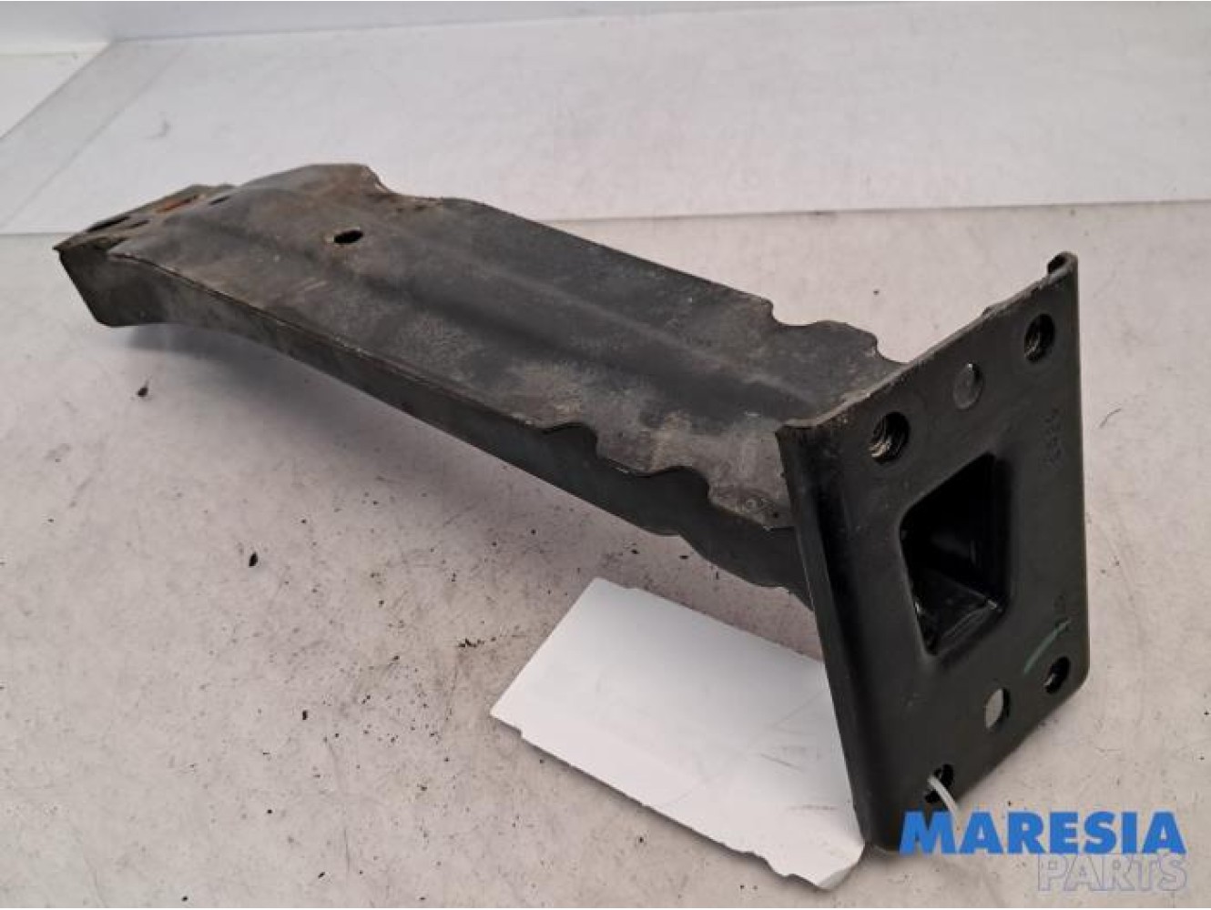 Fiat - Panda - Front part support