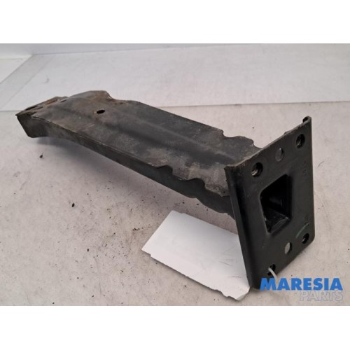 Fiat - Panda - Front part support