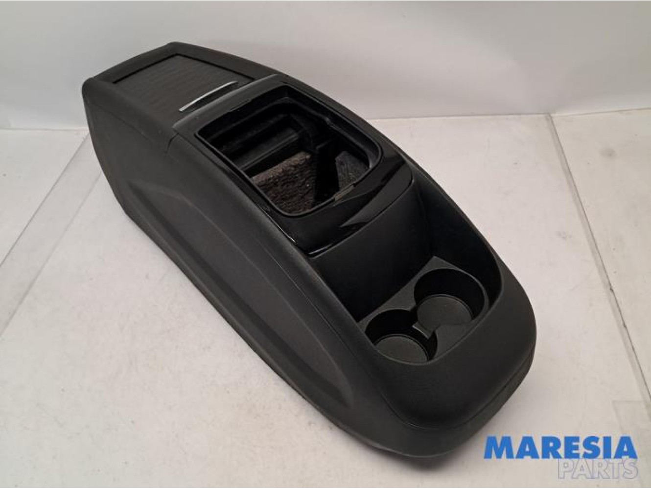 Citroen - C4 Grand Picasso - Middle console