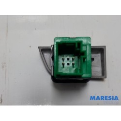 Citroen - C4 Grand Picasso - Central locking switch