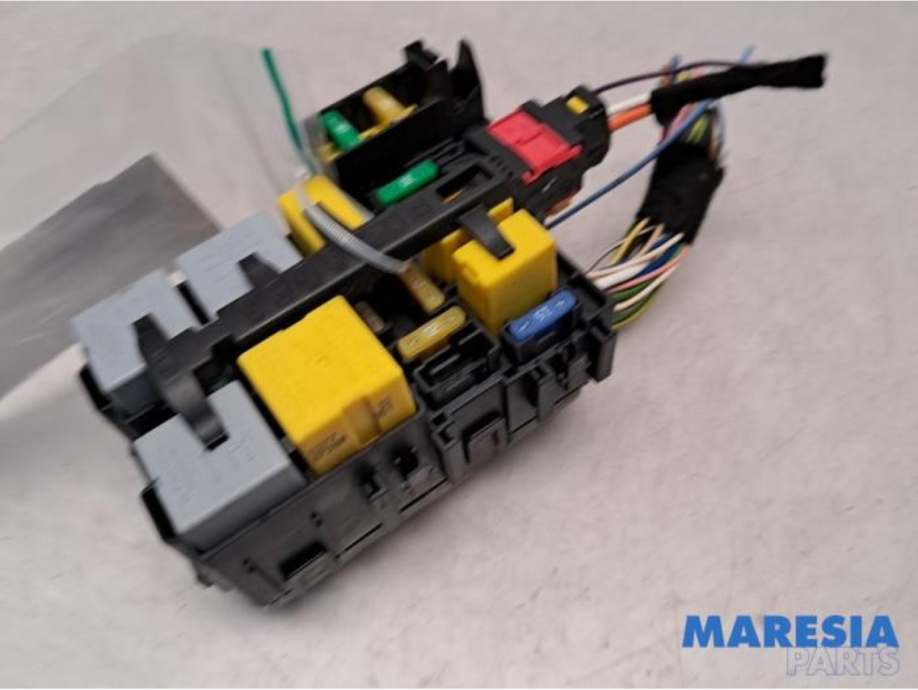 Citroen - C4 Grand Picasso - Fuse box