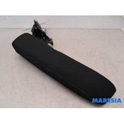 Citroen - C4 Grand Picasso - Armrest