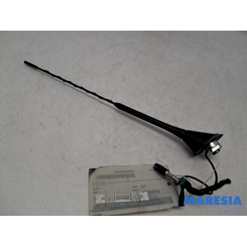 Fiat - Punto - Antenne