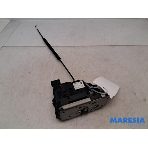 Fiat - Punto - Front door lock mechanism 4-door, right
