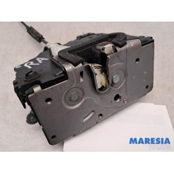 Fiat - Punto - Rear door mechanism 4-door, right