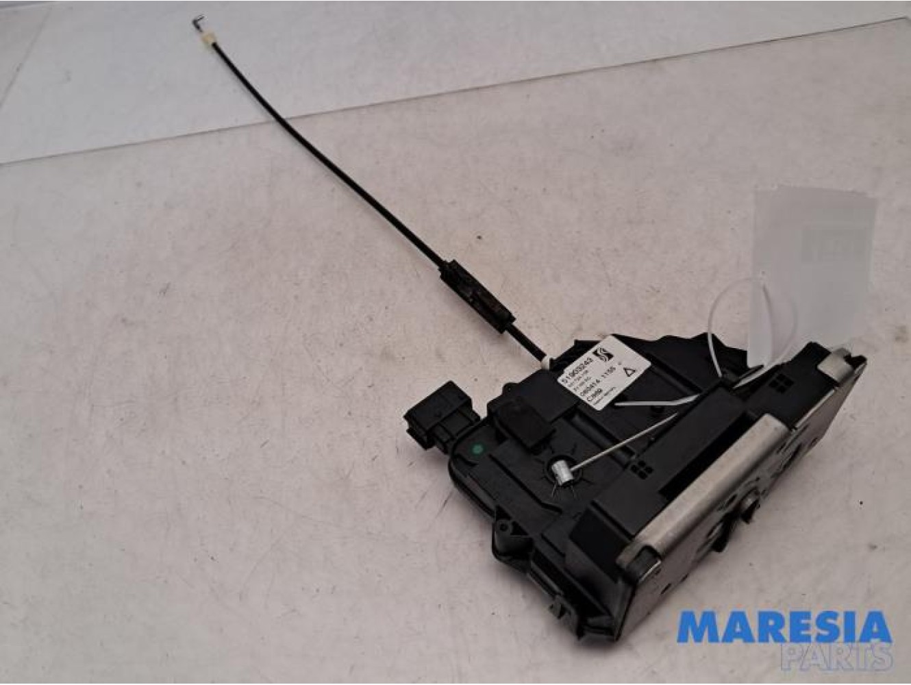 Fiat - Punto - Rear door mechanism 4-door, right
