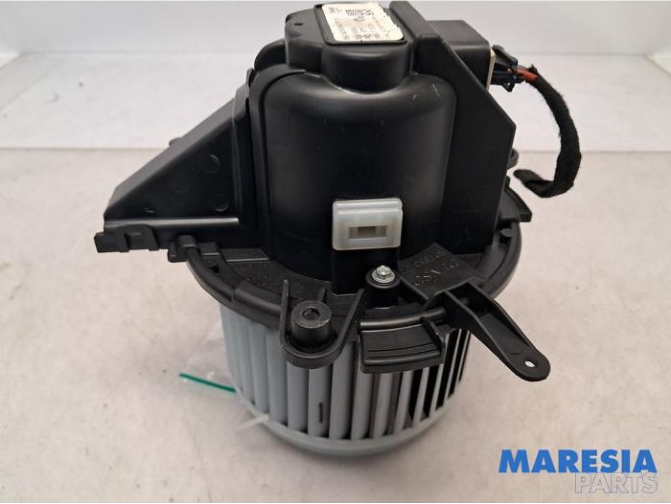 Citroen - C4 Grand Picasso - Heating and ventilation fan motor